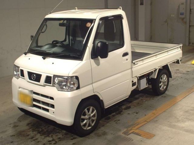 3884 Nissan Clipper truck U72T 2013 г. (TAA Kyushu)